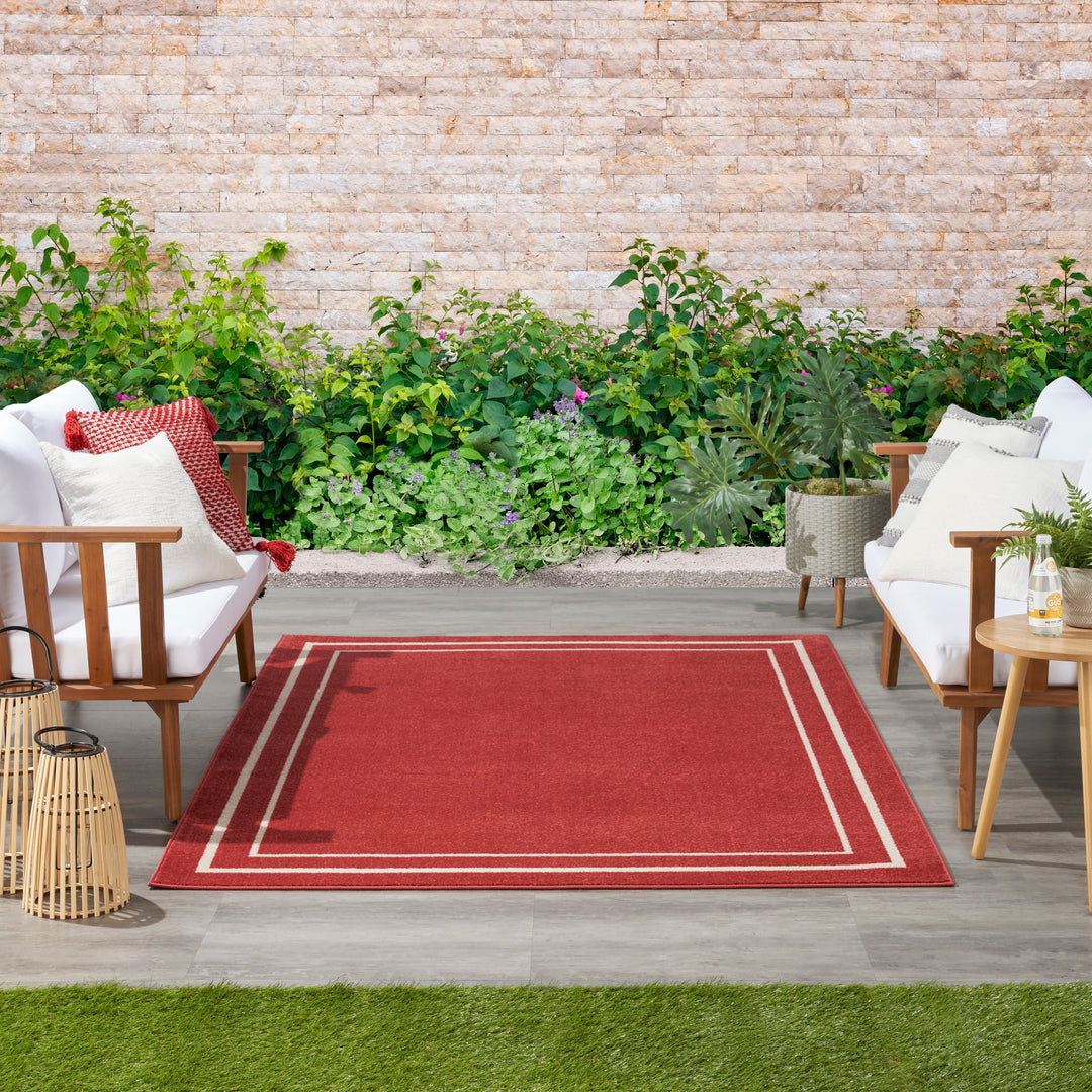 Essentials Indoor/Outdoor Solid Area Rug