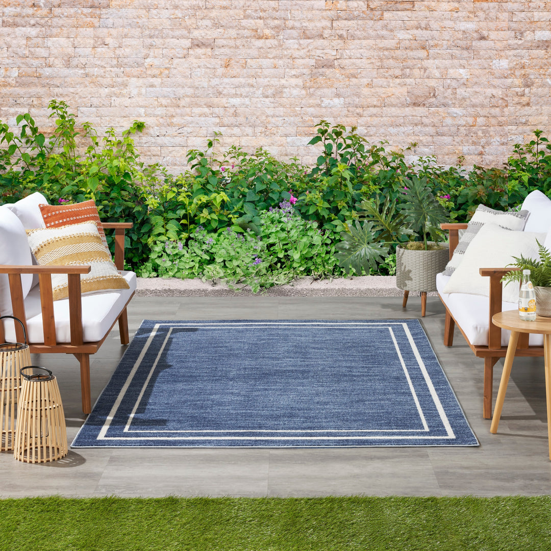 Essentials Indoor/Outdoor Solid Area Rug
