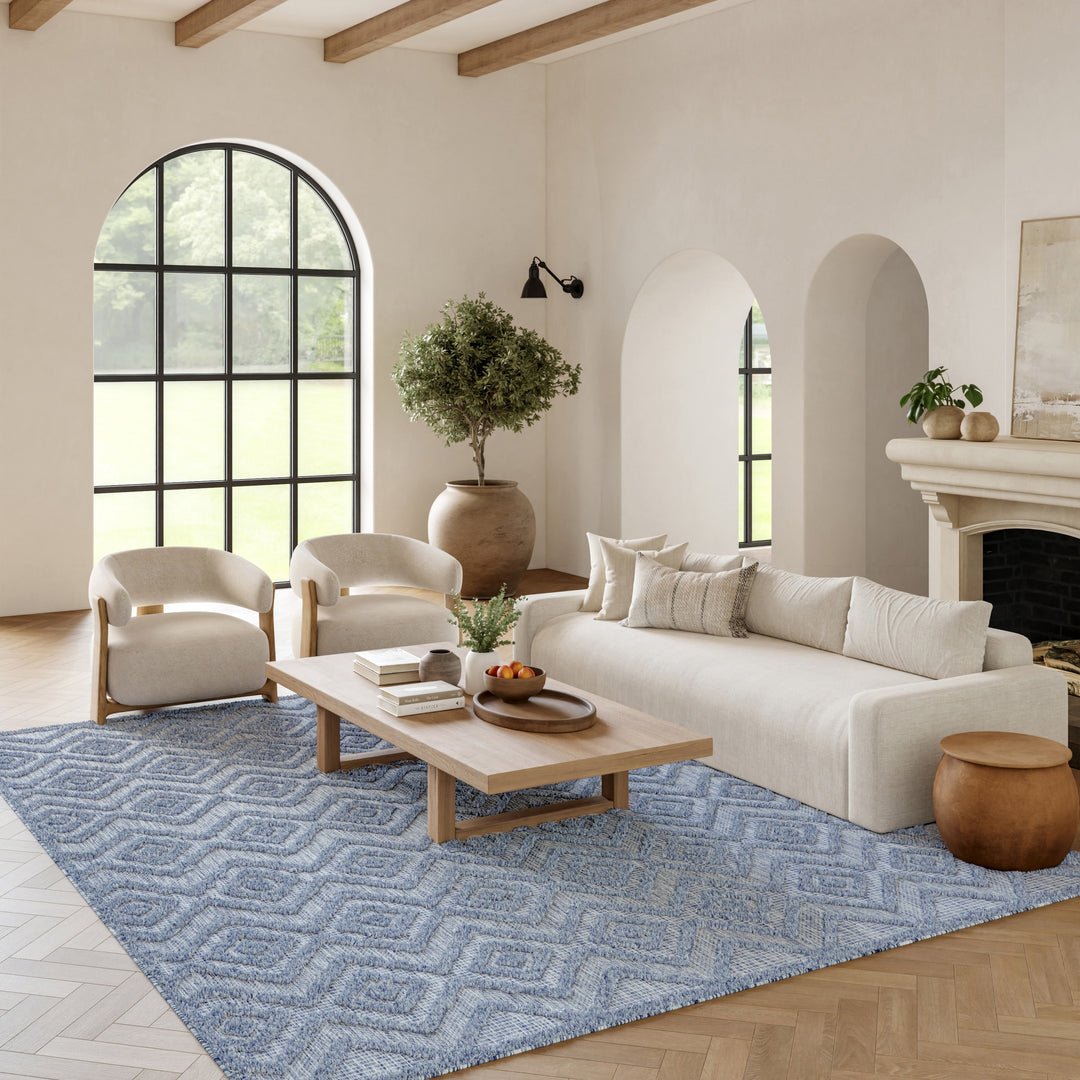 Versatile Indoor/Outdoor Geometric Flatweave Area Rug