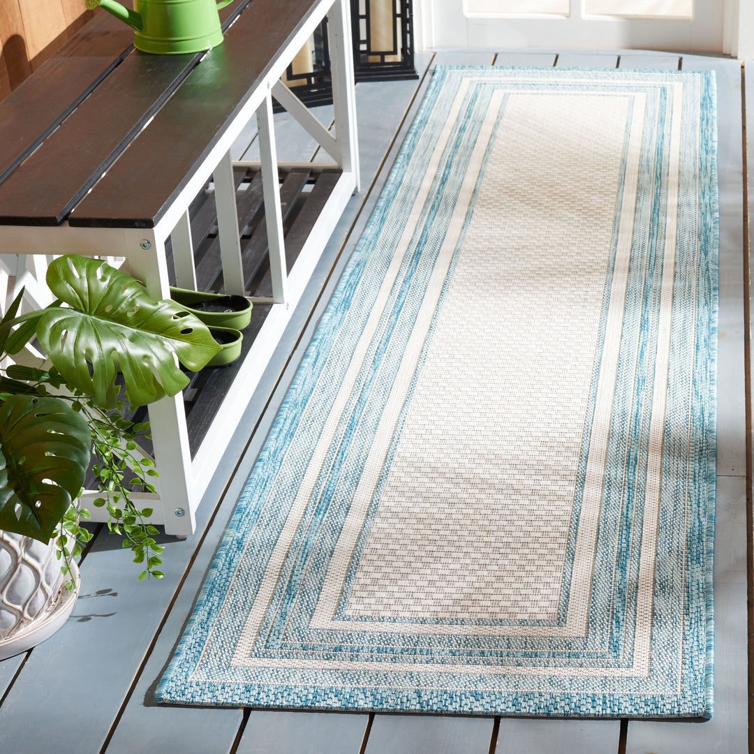 Courtyard Vickie Indoor/ Outdoor Waterproof Patio Backyard Rug