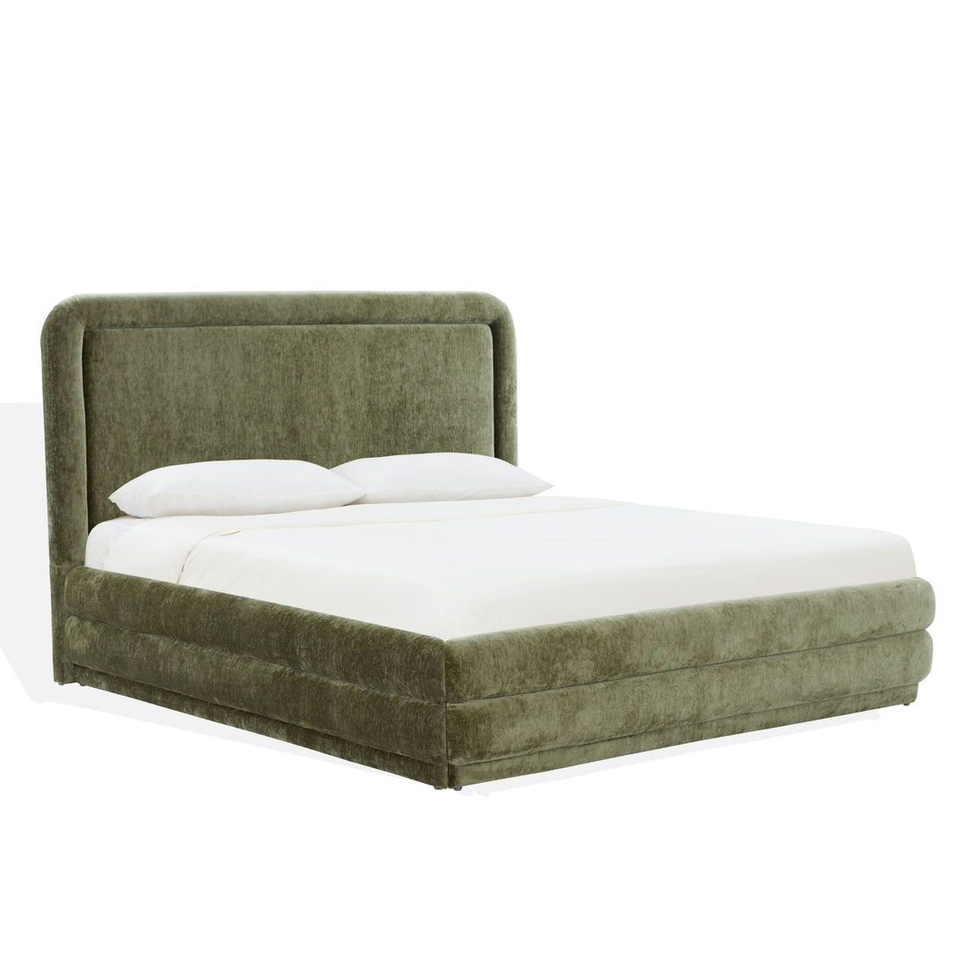 Couture Jollie Chenille Bed