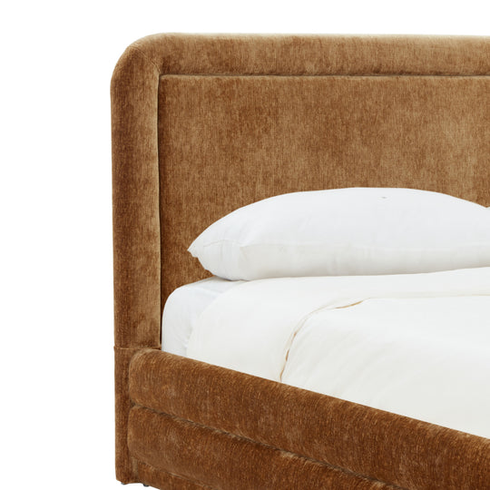 Couture Jollie Chenille Bed
