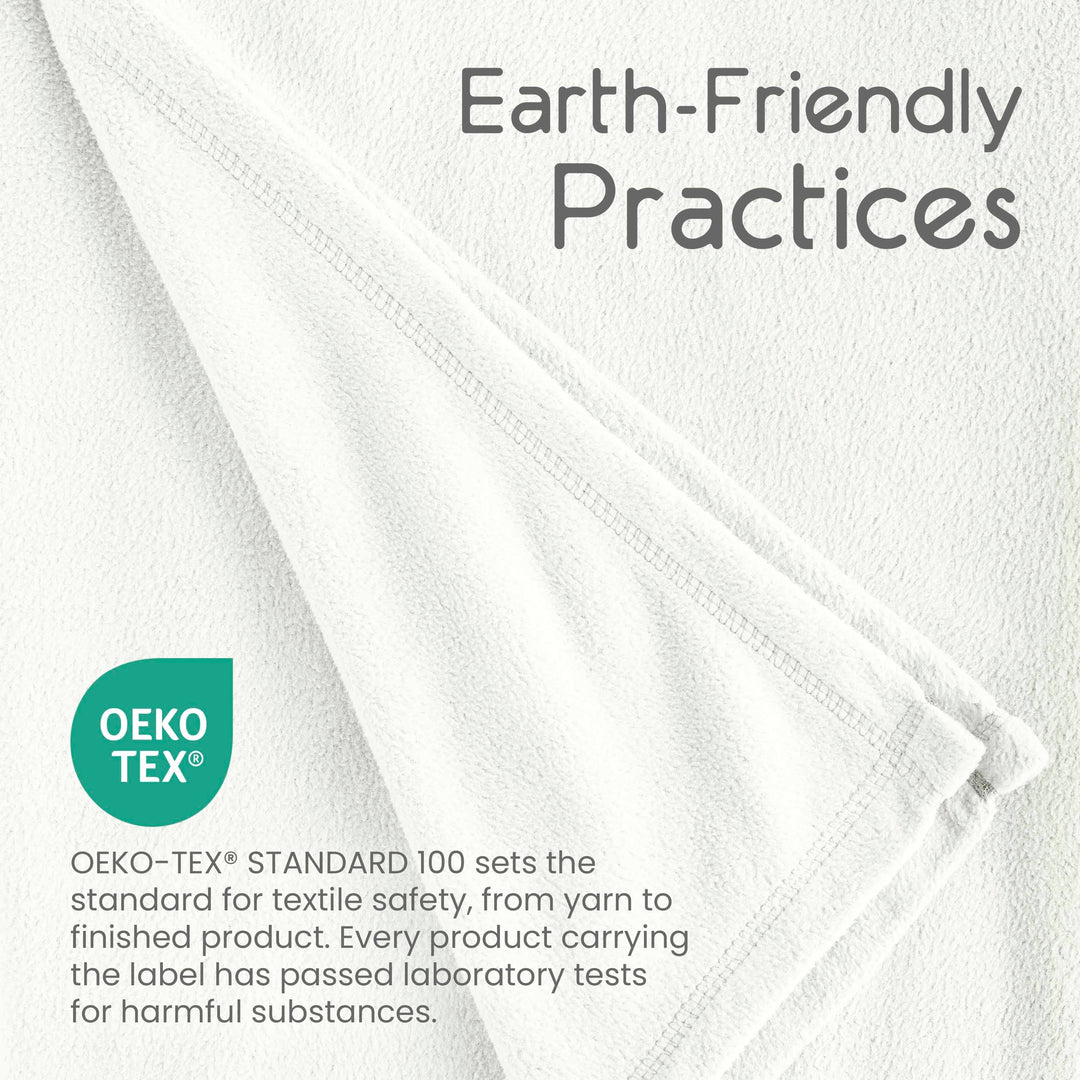 Microfleece Blanket Soft, Lightweight, Plush All-Season Throw