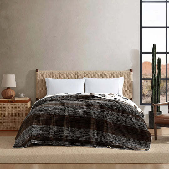 Printed Plush Fleece Reversible Blanket