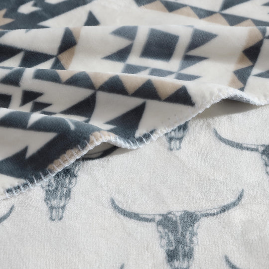 Printed Plush Fleece Reversible Blanket