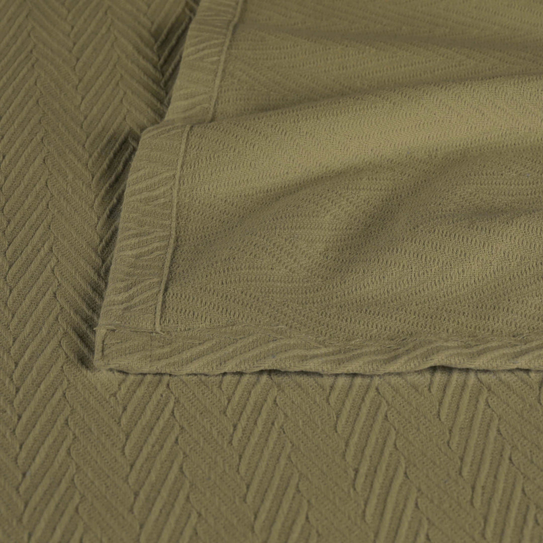 Metro Zig-Zag Chevron All-Season Bedding Cotton Blanket