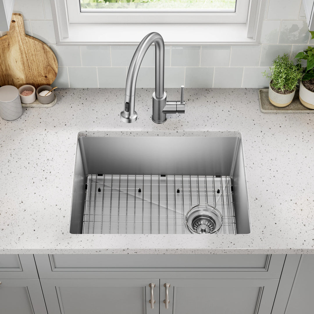 Fairlane Undermount 18 Gauge Stainless Steel Kitchen Sink