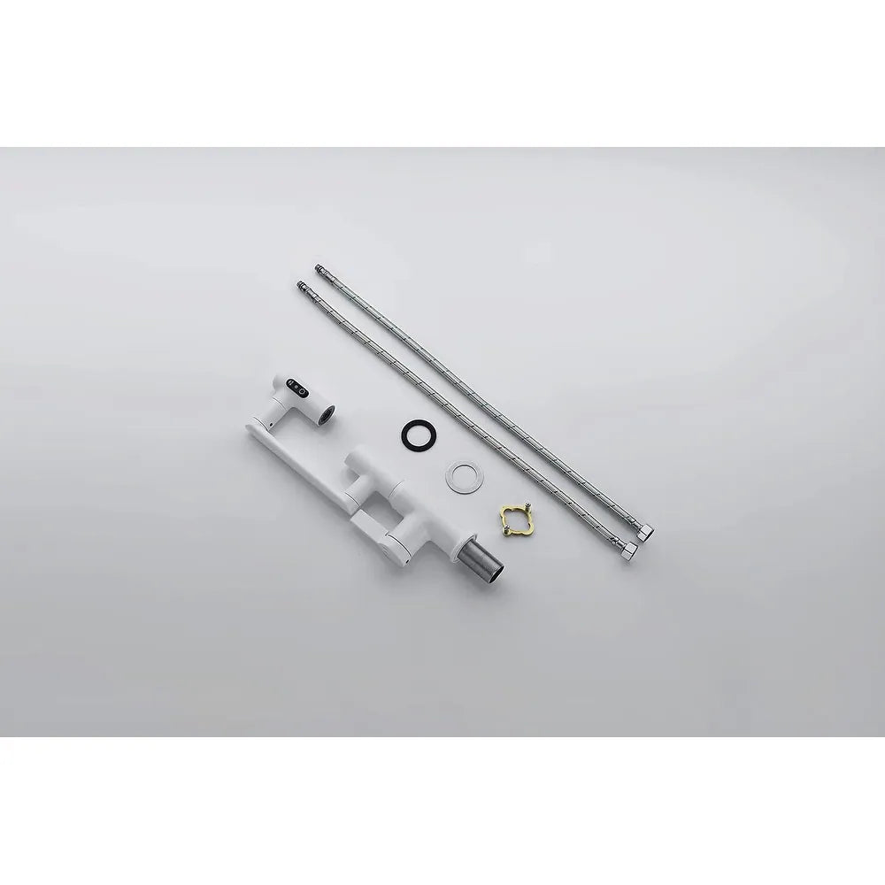 Rotatable Bathroom Faucet with Temperature Display in Fahrenheit (Batteries-Free), BF2204