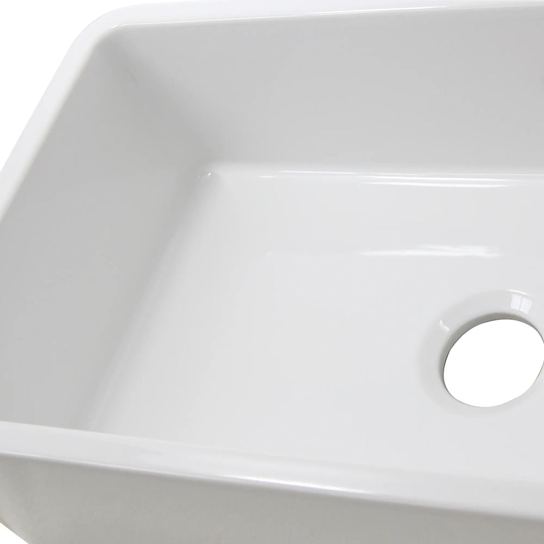 31-Inch Fireclay White Farmhouse Kitchen Sink - 31 X 18 X 8.75 Inches