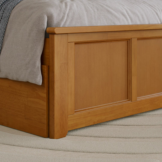 Madison Platform Bed with Matching Footboard & Trundle