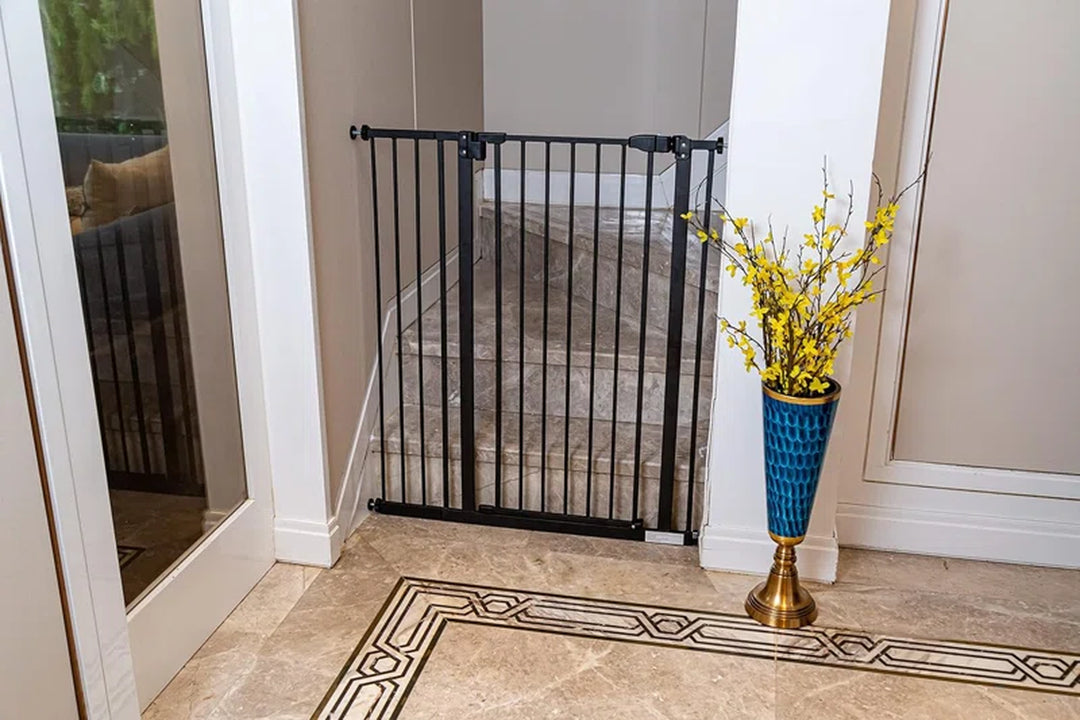 Carion Metal Adjustable Pressure Mounted Pet Gate