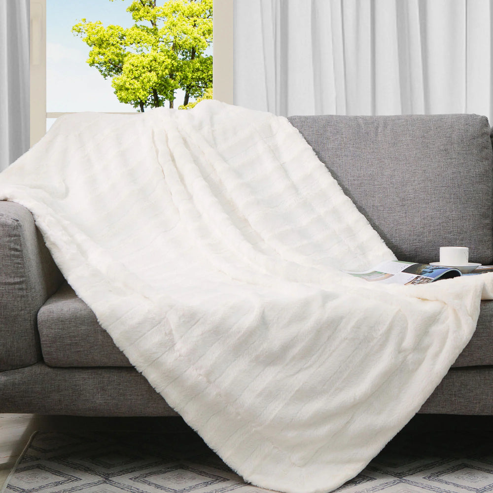 Faux Fur/ Microplush Reversible Throw Blanket