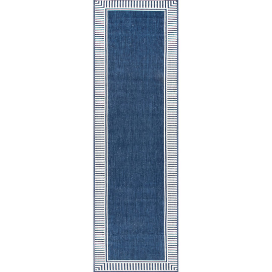 Leah Classic Bordered Indoor/Outdoor Area Rug
