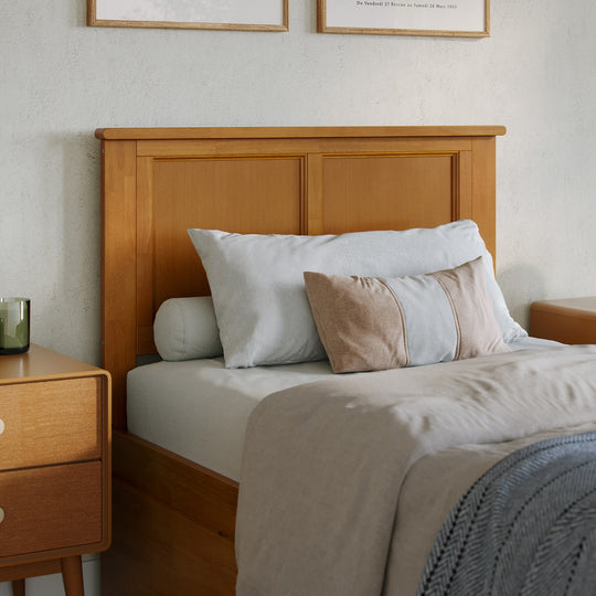 Madison Platform Bed with Matching Footboard & Trundle