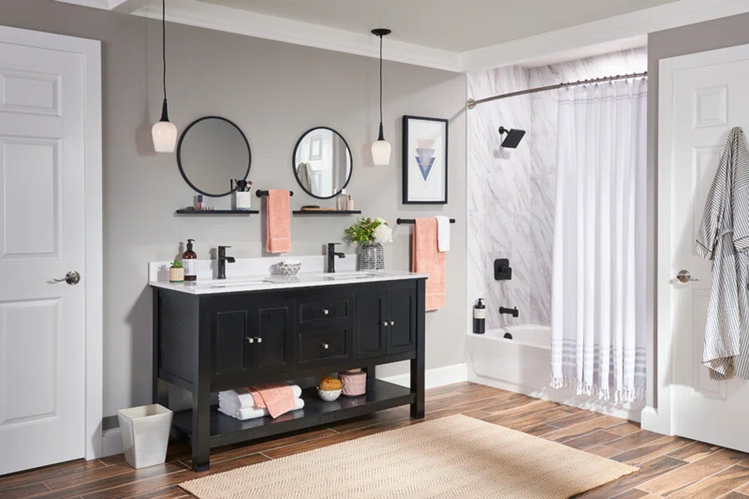 Genta LX Single Hole Bathroom Faucet with Drain Assembly