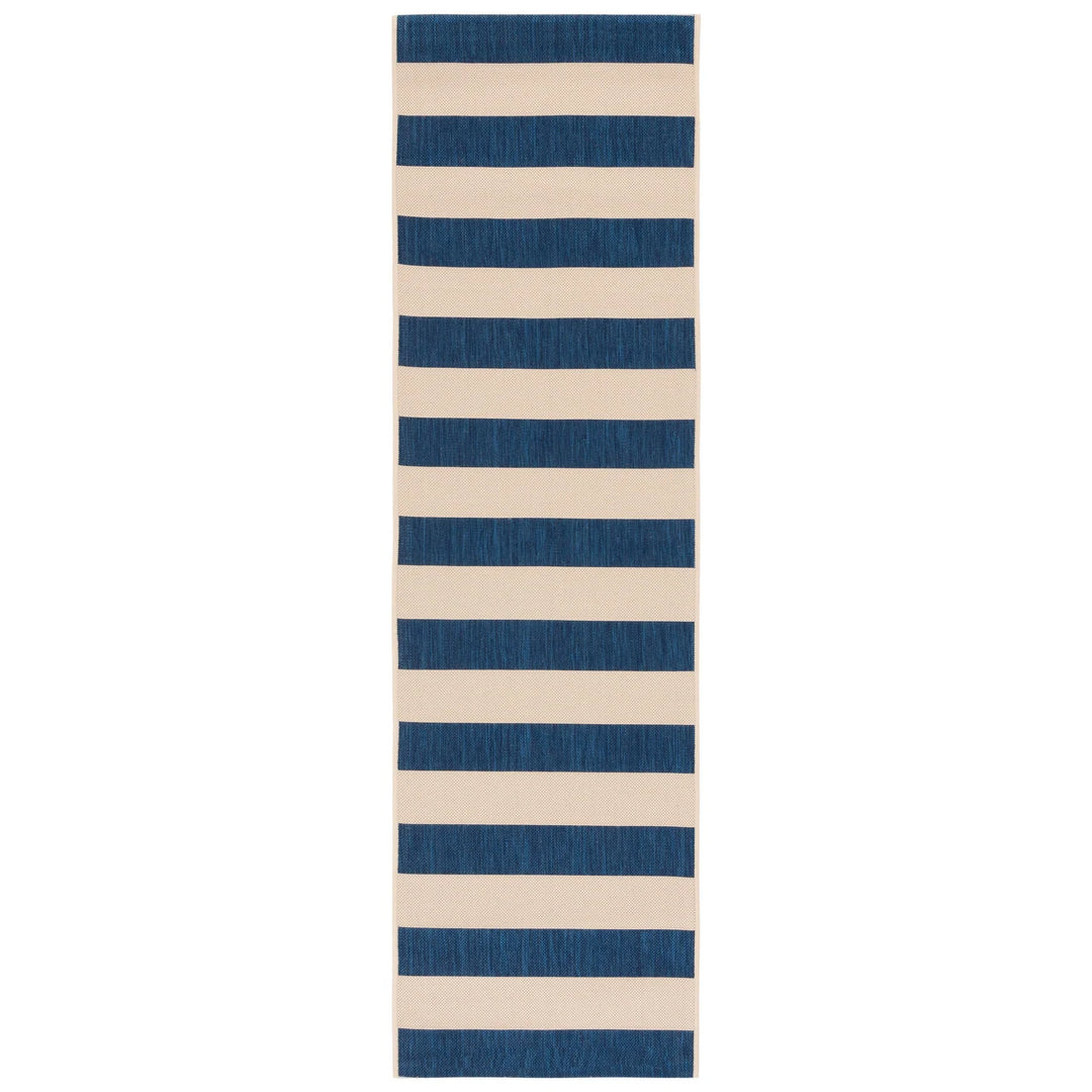 Courtyard Apolonija Indoor/ Outdoor Waterproof Backyard Patio Rug