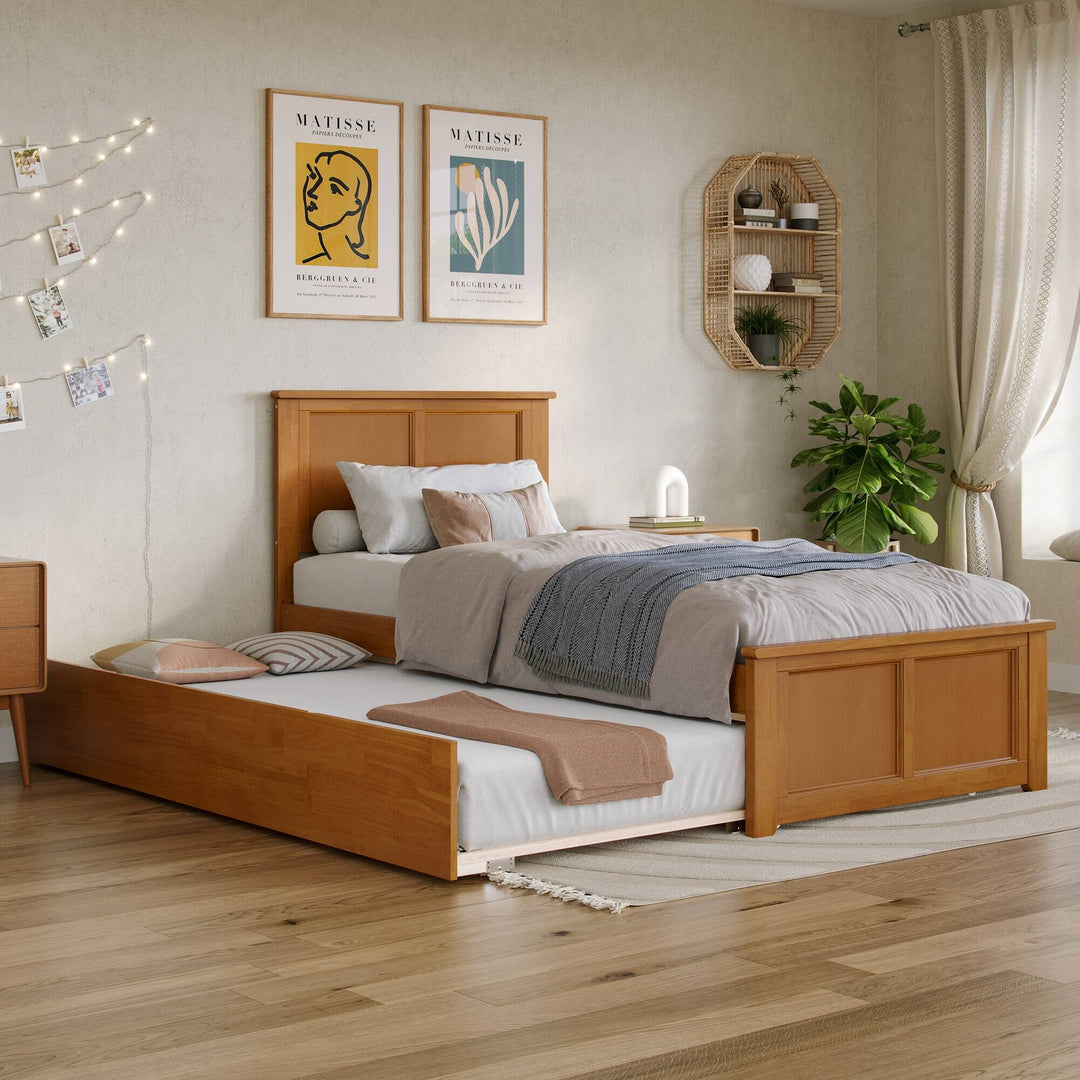 Madison Platform Bed with Matching Footboard & Trundle