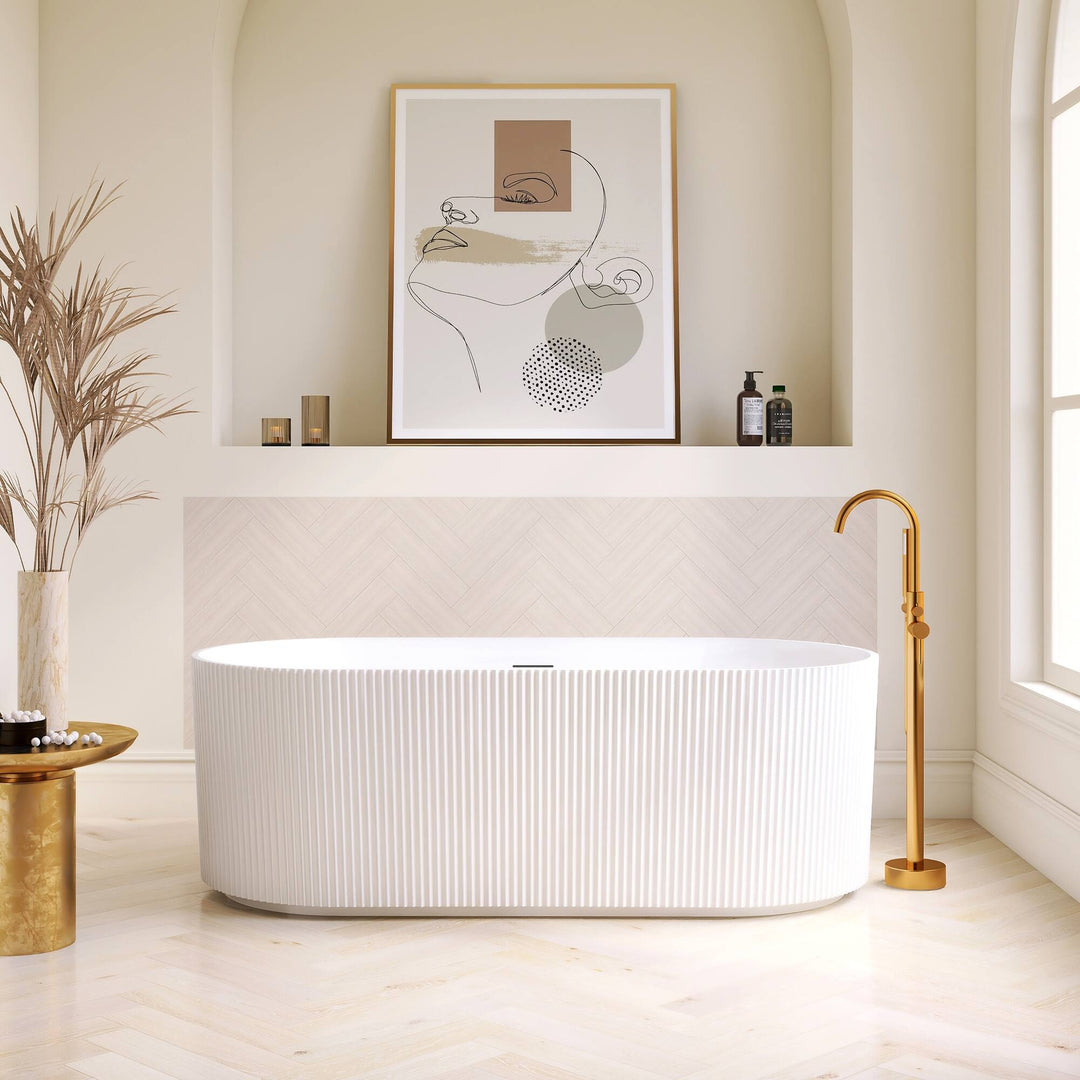 Linyi Freestanding Acrylic Soaking Bathtub