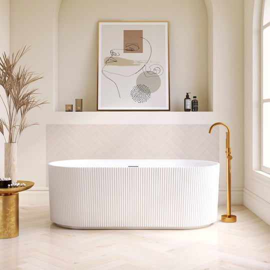 Linyi Freestanding Acrylic Soaking Bathtub