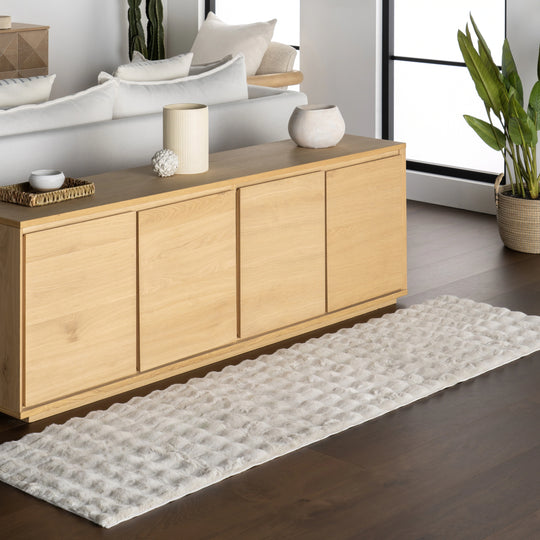 Jeni Solid Plush Machine Washable Area Rug