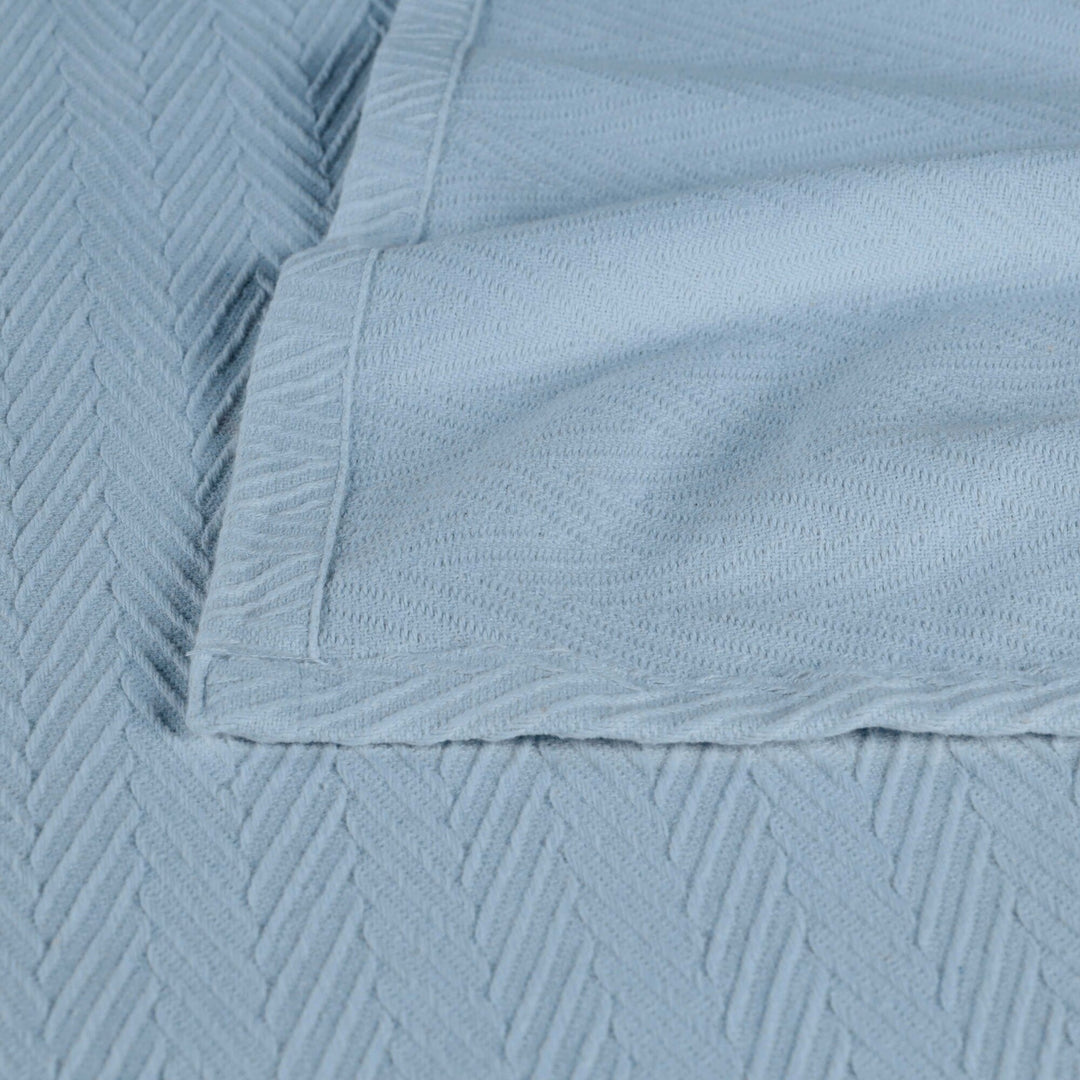 Metro Zig-Zag Chevron All-Season Bedding Cotton Blanket