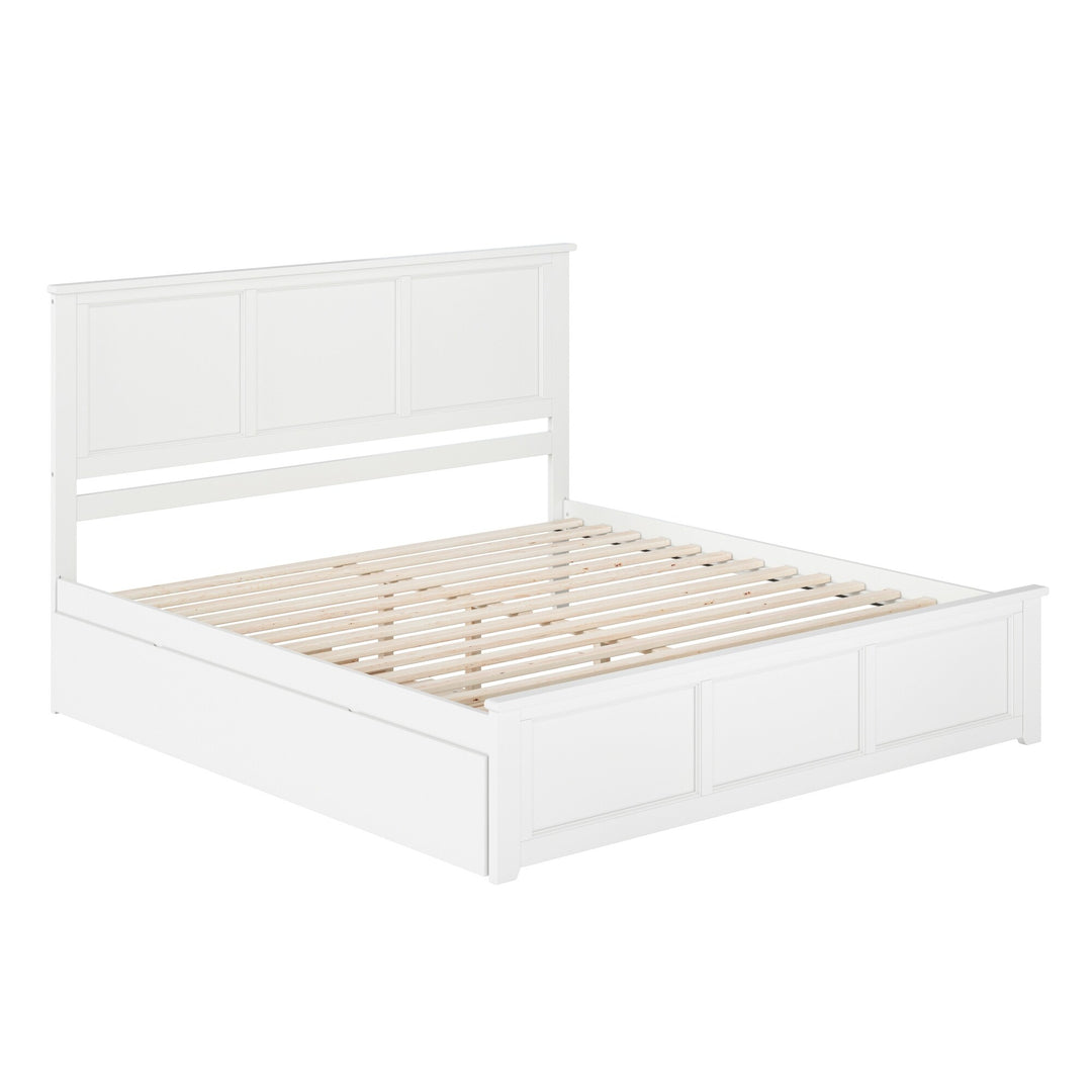 Madison Platform Bed with Matching Footboard & Trundle