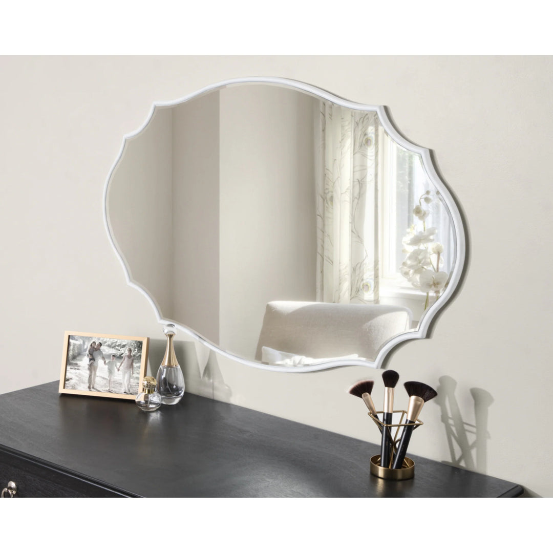 Leanna Scalloped Oval Wall Mirror
