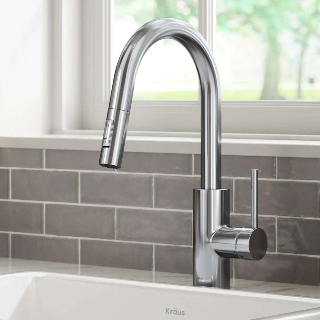2-Function 1-Handle 1-Hole Pulldown Sprayer Brass Kitchen Faucet