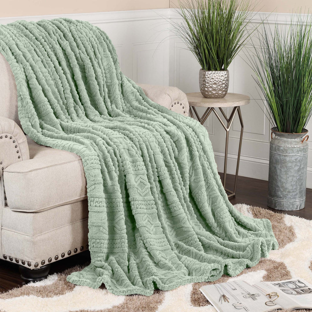 Arctic Boho Jacquard Plush Fluffy Fleece Blanket