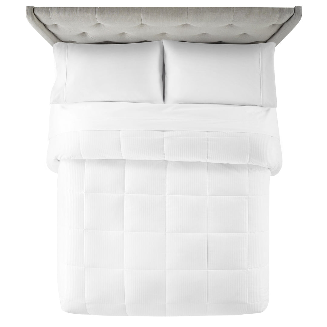 World'S Biggest Blanket - Colossal Size down Alternative Blanket