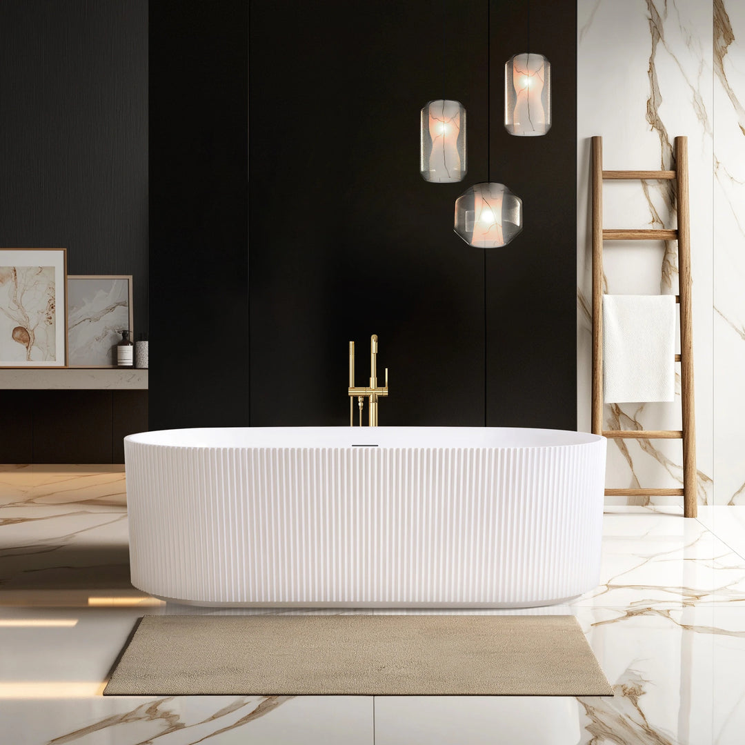 Linyi Freestanding Acrylic Soaking Bathtub