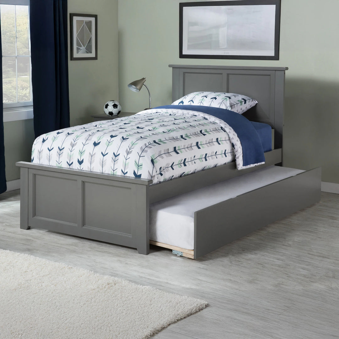 Madison Platform Bed with Matching Footboard & Trundle