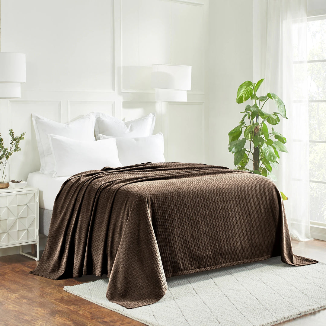 Diamond Weave All-Season Bedding Cotton Blanket