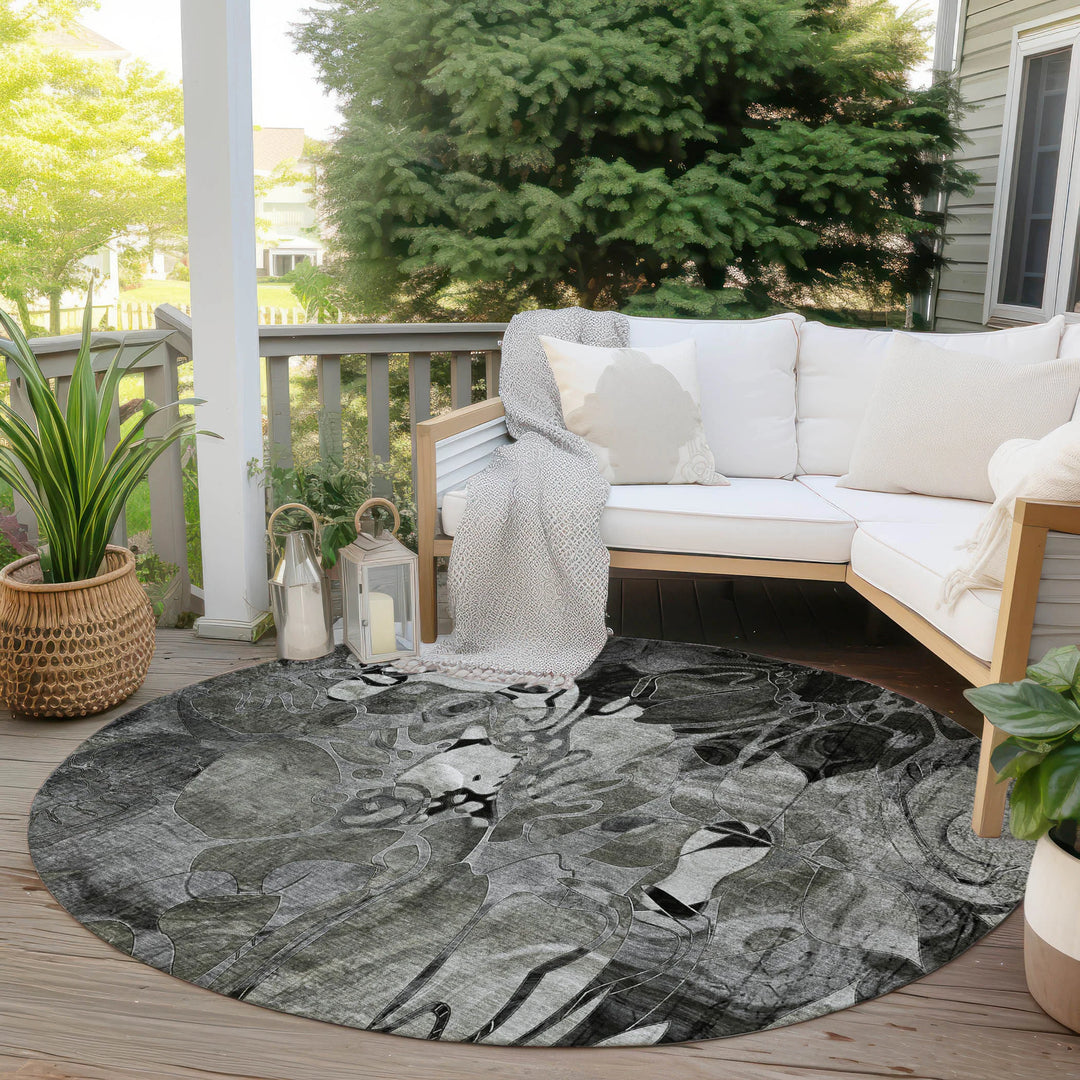 Machine Washable Indoor/ Outdoor Modern Floral Chantille Rug