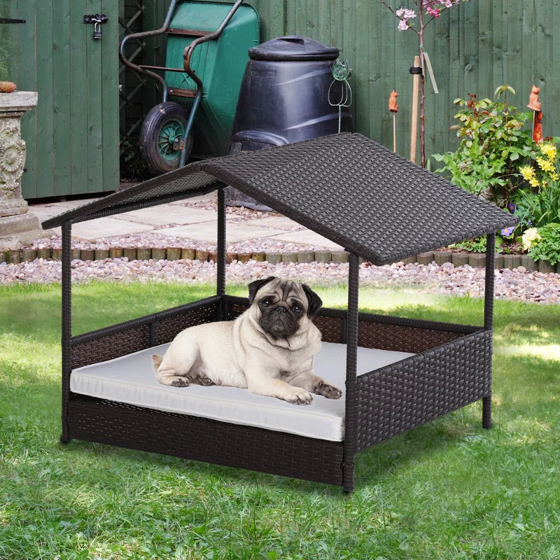 Lininger Wicker Dog House