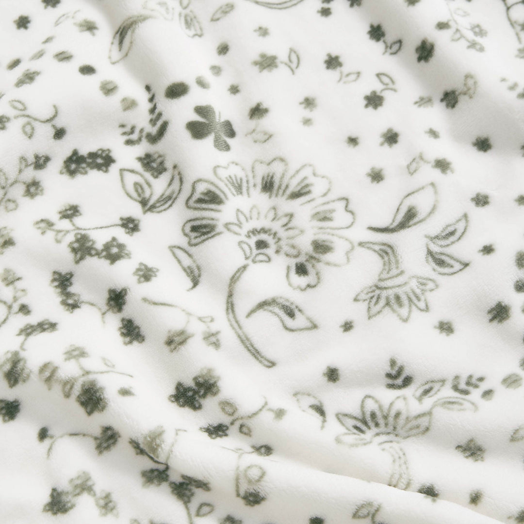 Lucky Clovers Plush Throw Blankets